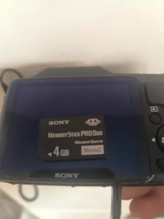 Sony Cyber-shot DSC H20 10.1MP Cámara Digital