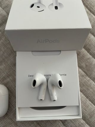 Apple Airpods 4ª generación