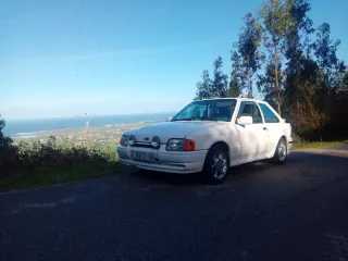Ford Escort rs turbo 1988