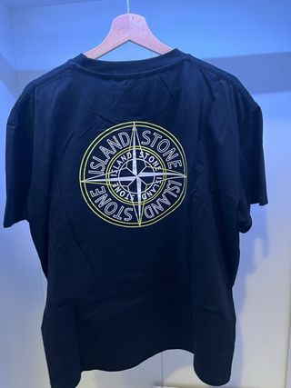 Camiseta Stone Island Negra Talla XL Logo