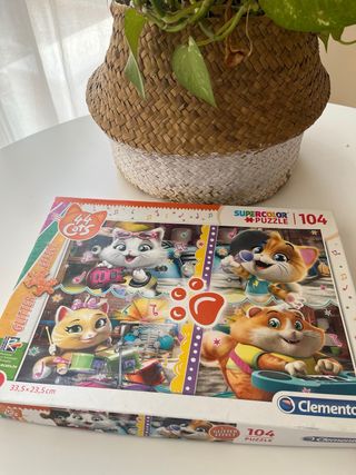 Puzzle 104 piezas 44 Gatos efecto glitter.