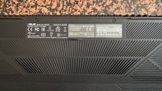 Portátil Gaming Asus FX504GM Negro/Rojo