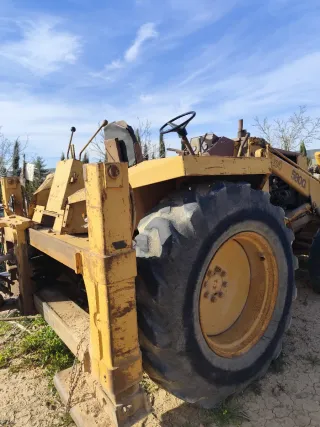 Retroexcavadora CASE 580G