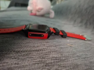 Reloj Inteligente Negro y Rojo