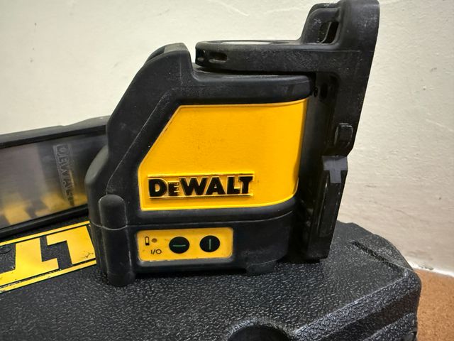 Livello laser Dewalt DW088CG laser verde