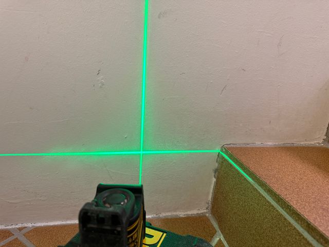 Livello laser Dewalt DW088CG laser verde