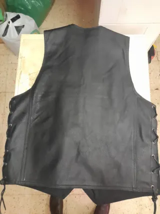 Chaleco de cuero Dream Apparel