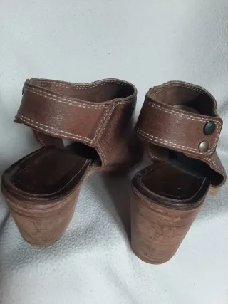 Sabot in pelle marrone