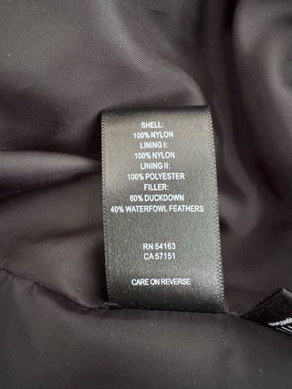 Abrigo plumífero caballero color gris