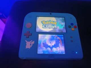 Nintendo 2DS Edición Limitada Pokémon Luna