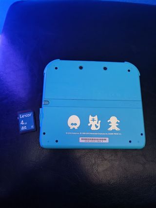 Nintendo 2DS Edición Limitada Pokémon Luna