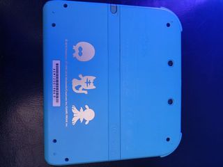 Nintendo 2DS Edición Limitada Pokémon Luna