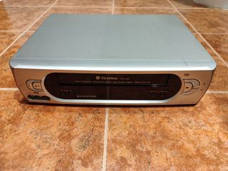 Vídeo VHS Firstline VCR-602 con mando