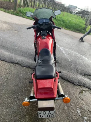 Kawasaki GPZ 400 Sport Roja
