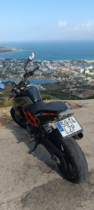 KTM 125 Duke 2022