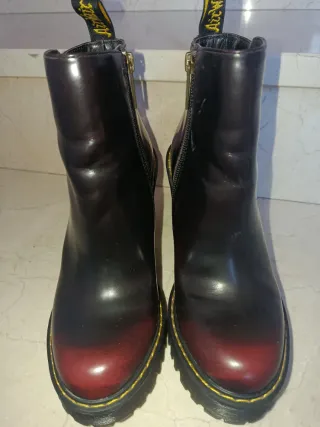 Botas Dr. Martens con tacón y cremallera Magdalena