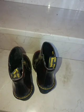Botas Dr. Martens con tacón y cremallera Magdalena
