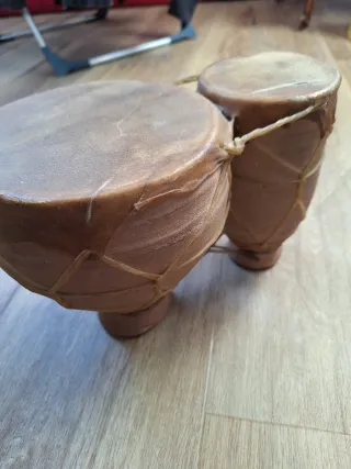 Tbilat in terracotta e pelle vera