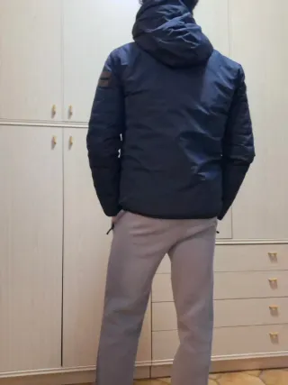 Giacca a vento blu e grigia S