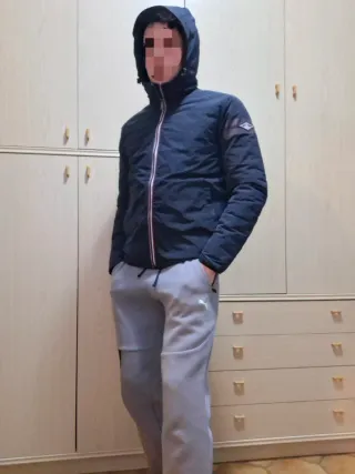 Giacca a vento blu e grigia S