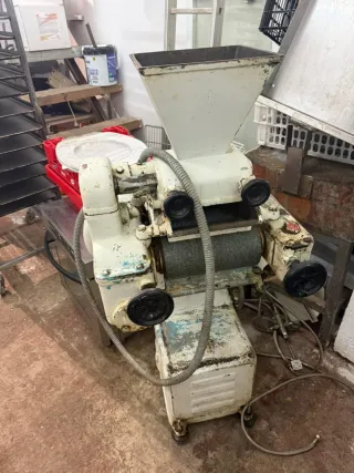 Trituradora de frutos secos industrial