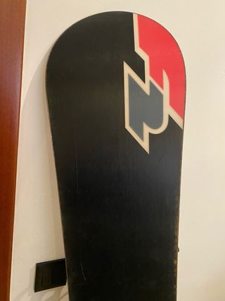 Tabla Snowboard F2 Diablo con Fijaciones Flow