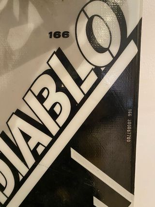 Tabla Snowboard F2 Diablo con Fijaciones Flow