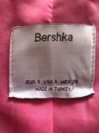 Chaqueta americana Bershka rosa Talla S