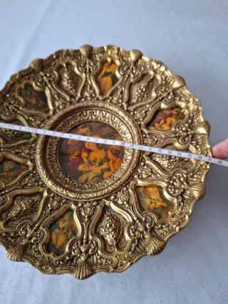 Platos decorativos de bronce