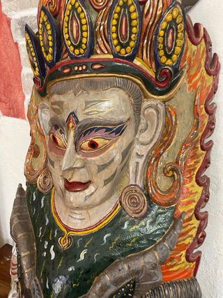 Antigua talla de madera decorativa