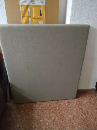 Cabecero tapizado gris sin estrenar