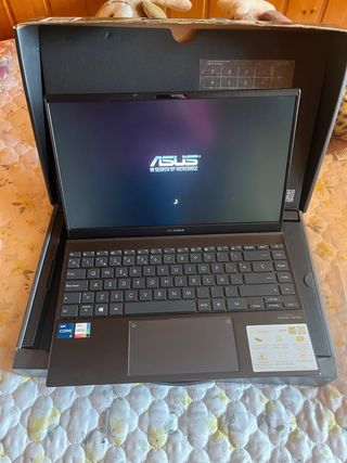 Portátil Asus Zenbook Negro/Gris