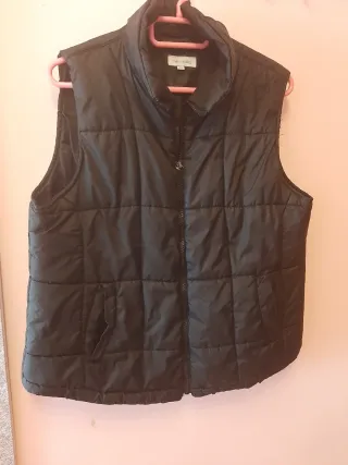 Chaleco acolchado negro