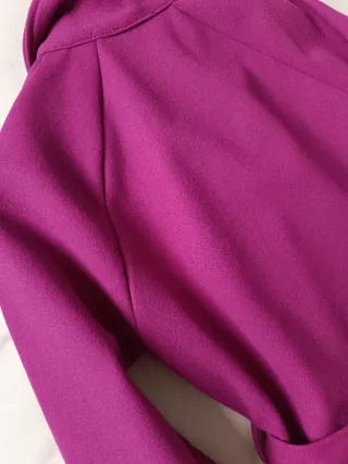 Abrigo Fucsia Estiloso