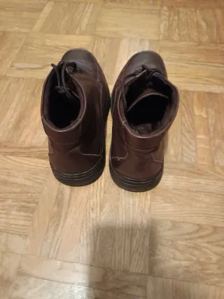 Botines CUERO NORTON marrones