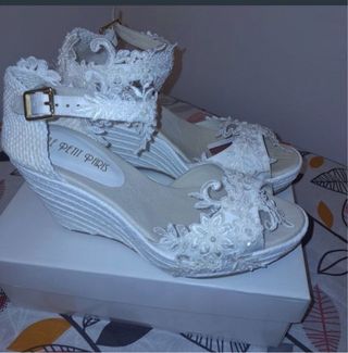 Zapatos de Novia Le Petit Paris Blancos