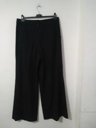 Pantalón ancho Zara negro