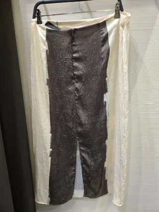 Falda larga Zara flores amarillas