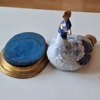 Figura Pavo Real Porcelana Azul y Oro