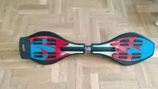 Monopatin Waverboard