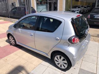 Toyota Aygo 1.0 70cv 2013