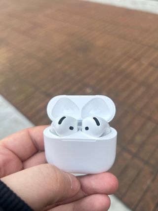 Airpods 4 bianche