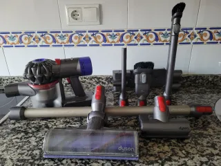 Aspirapolvere Dyson V8 Animal+