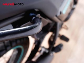 ROYAL ENFIELD SCRAM 411