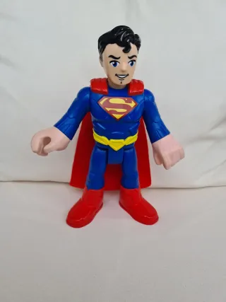 Figura Superman Mattel 2019 25 cm.