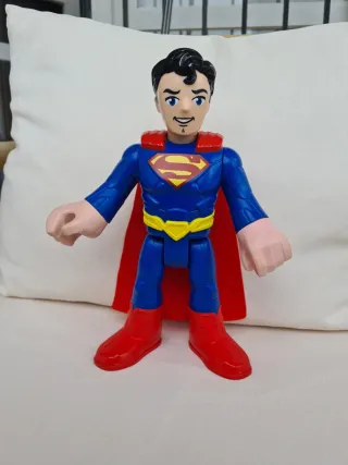 Figura Superman Mattel 2019 25 cm.