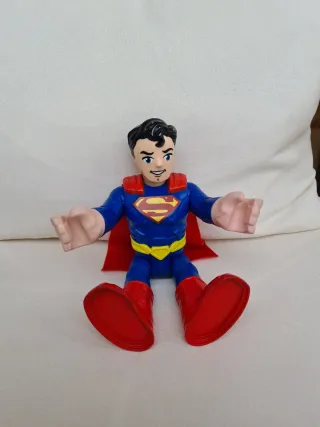 Figura Superman Mattel 2019 25 cm.