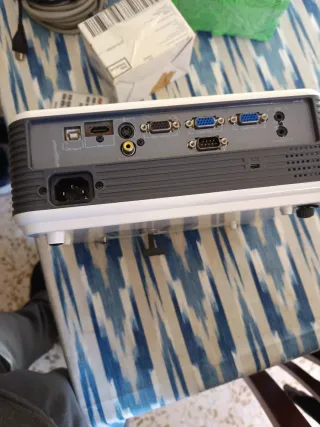 Proyector BenQ DLP Texas Instruments