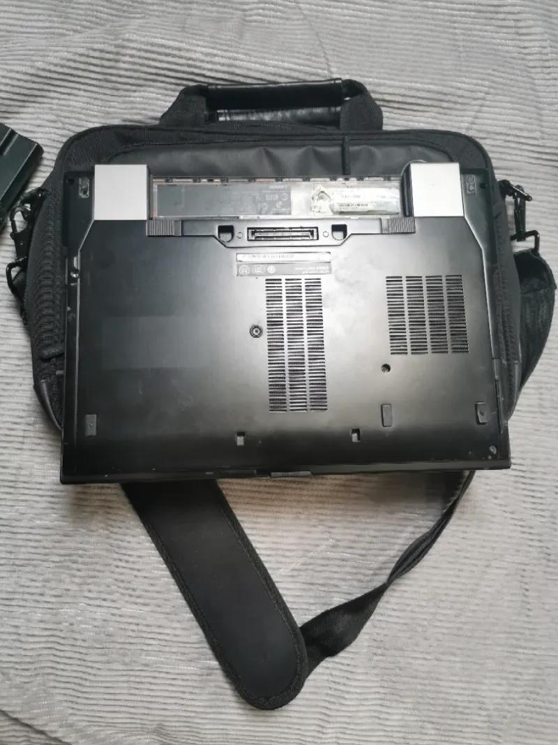 Dell Latitude E6410 Portátil afbeelding 4