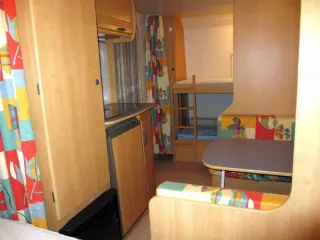 Caravana con aire acondicionado y mover etc